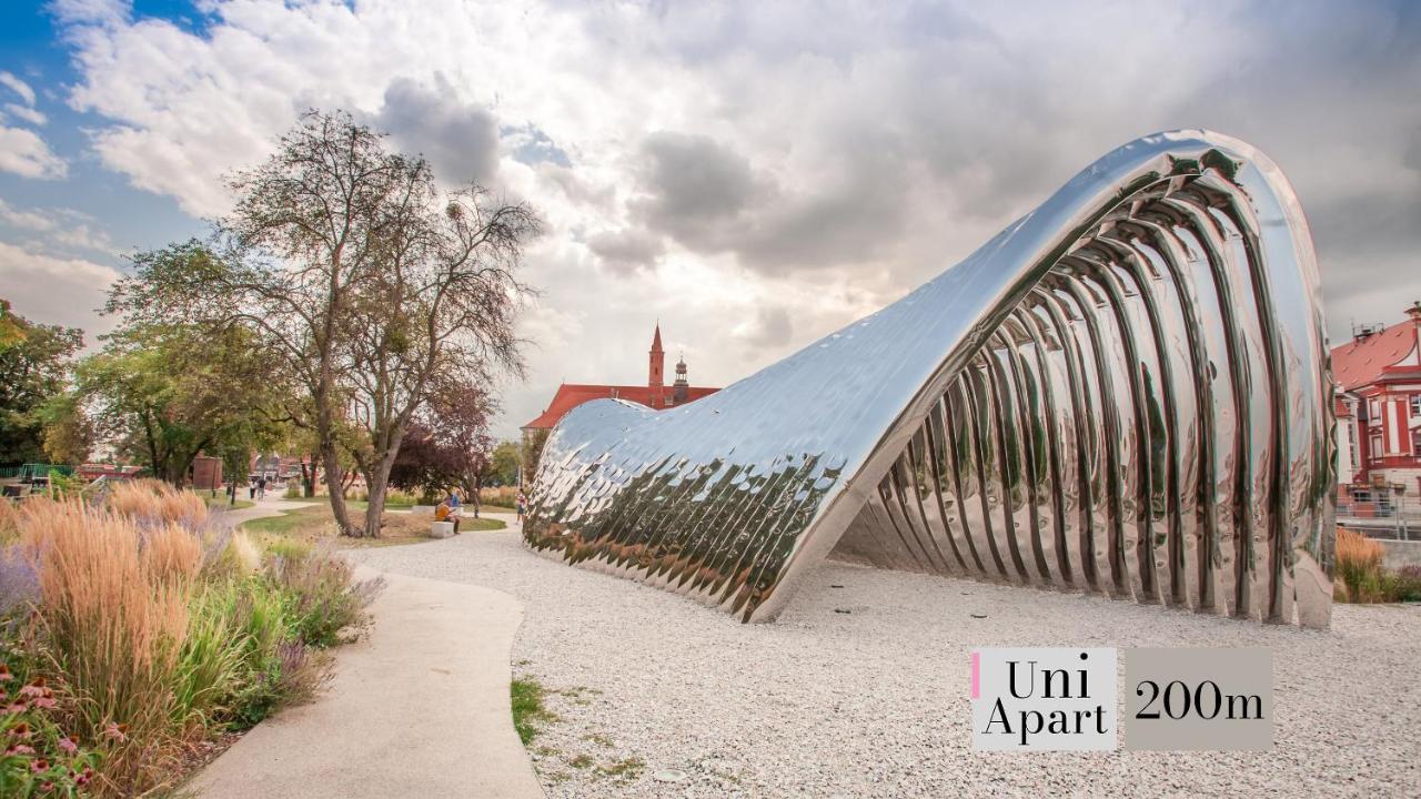 Uniapart Apartment Wroclaw Exterior photo